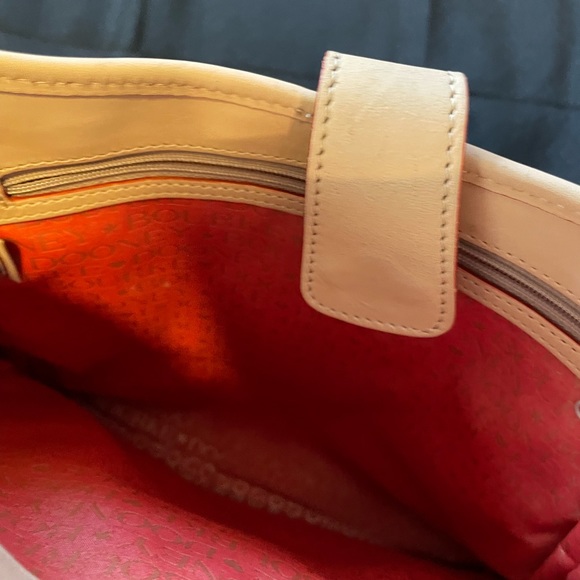 Dooney & Bourke Authentic Vintage Pink Handbag Excellent Condition - Picture 6 of 7